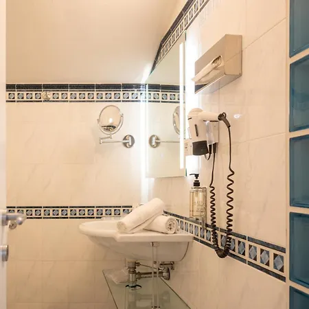 Savoy Otel