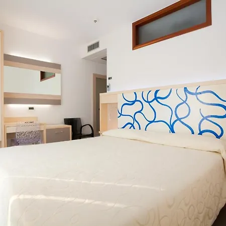 Savoy Otel 4*