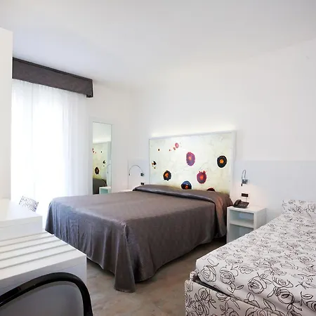 Otel Savoy 4*